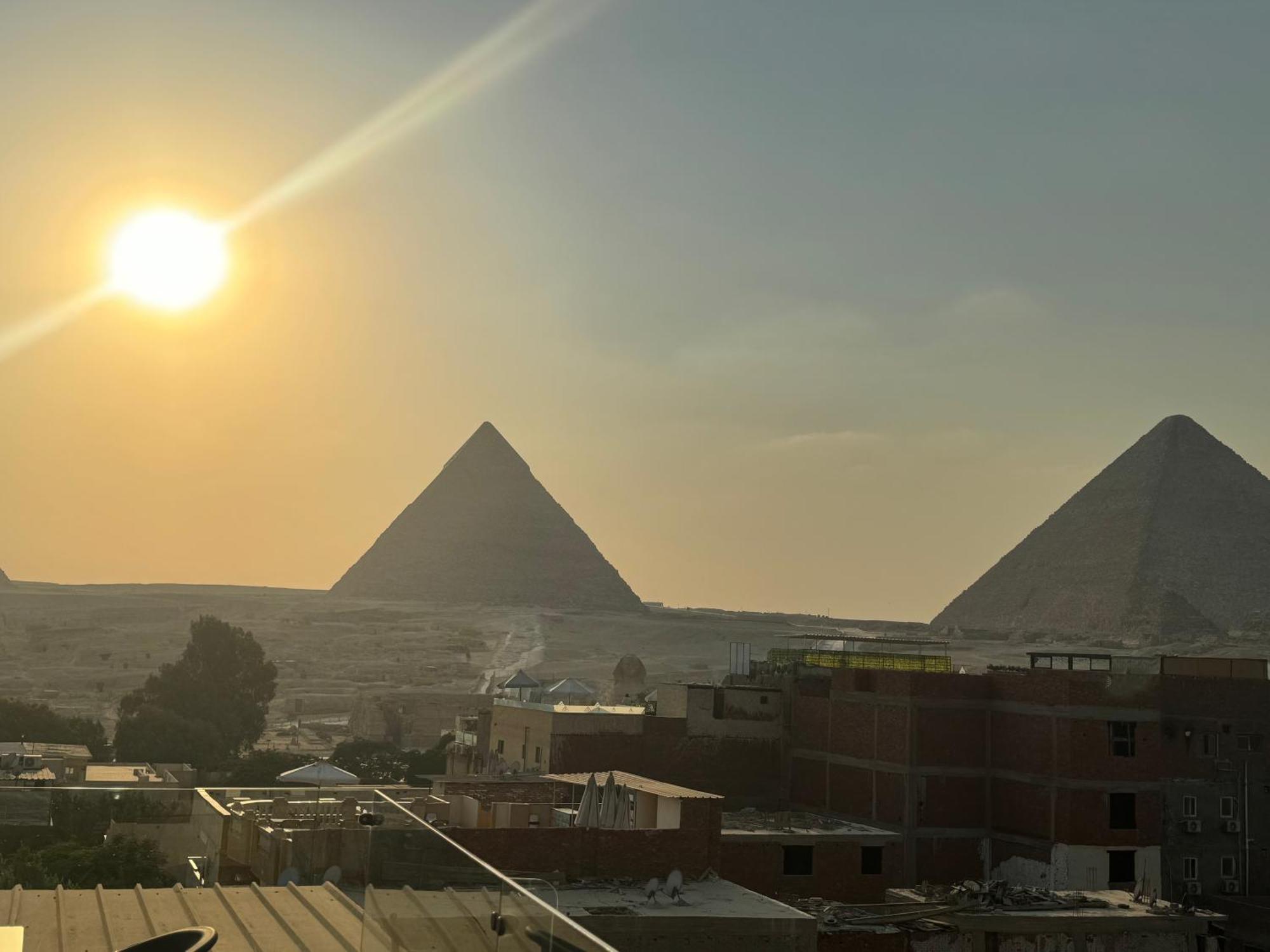 Hotel Yuya Pyramids