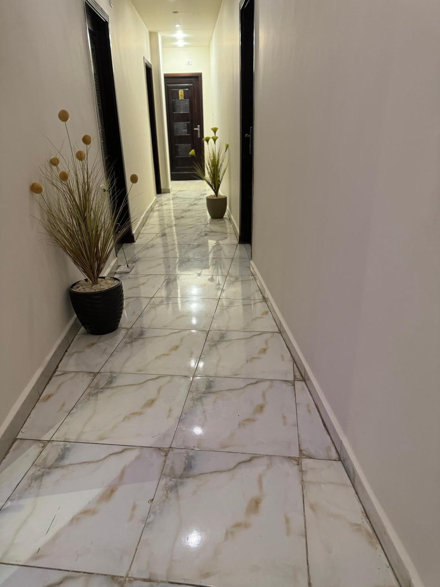 Yuya Pyramids Hotel