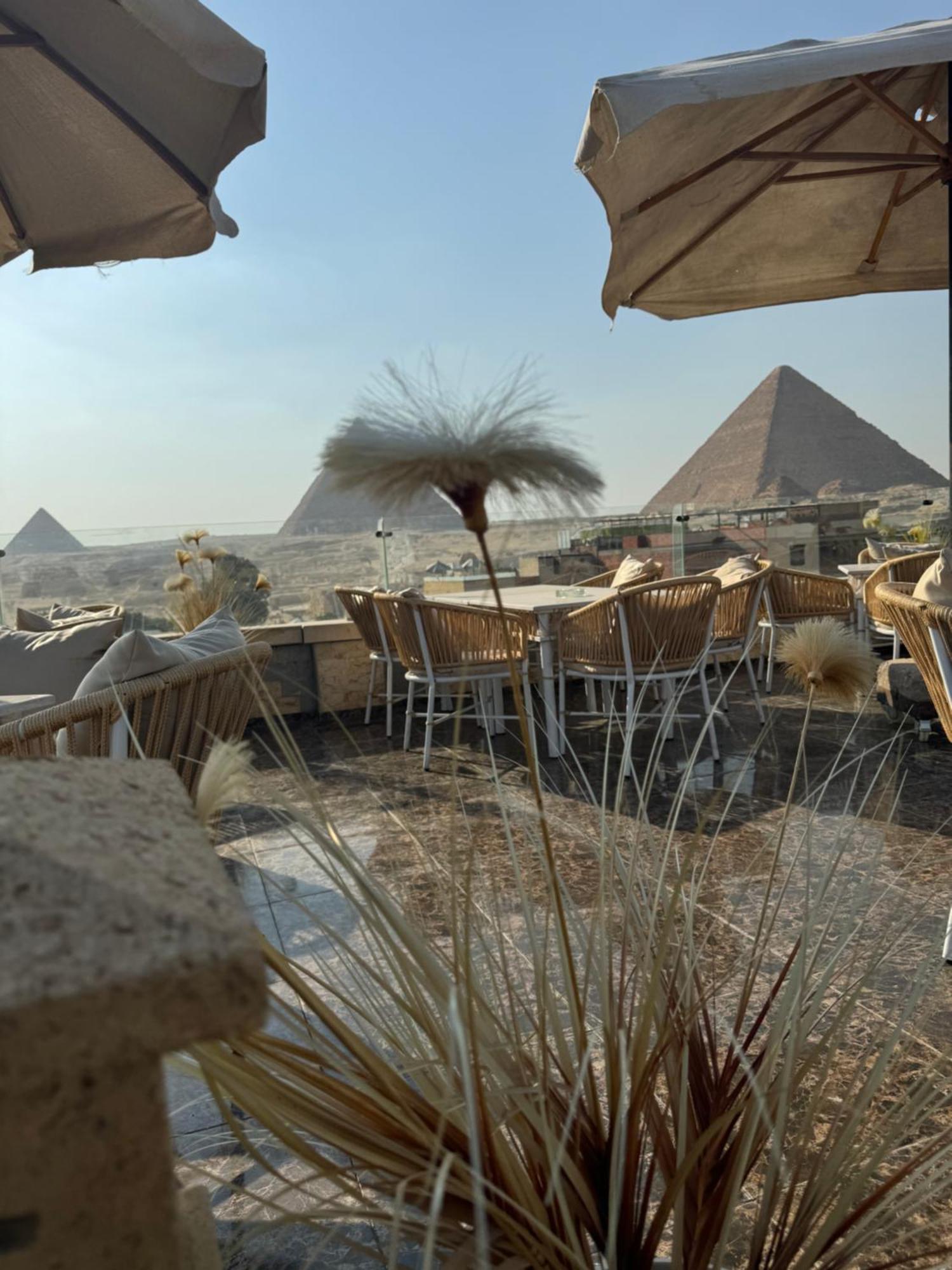 Hotel Yuya Pyramids
